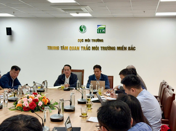 Cục trưởng Cục Môi trường Tăng Thế Cường làm việc với Trung tâm Quan trắc môi trường miền Bắc