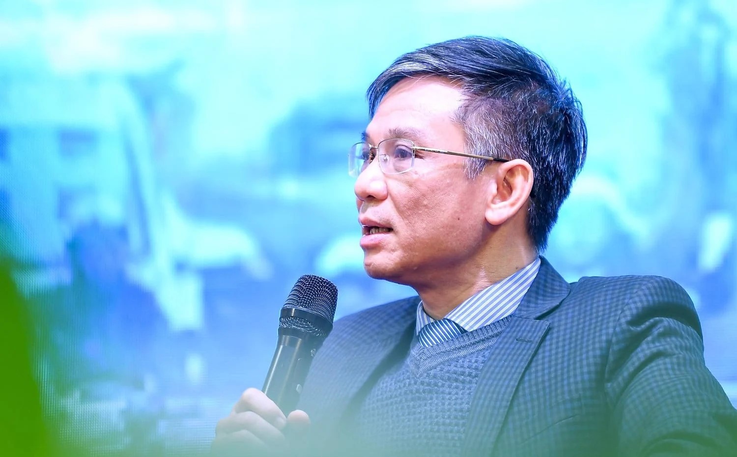 Giải bài toán ùn tắc và ô nhiễm, Hà Nội cần hạn chế xe cá nhân