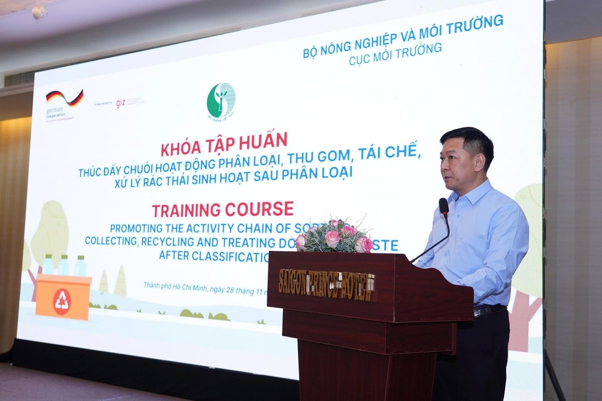 Thúc đẩy chuỗi hoạt động thu gom, tái chế rác thải sinh hoạt sau phân loại