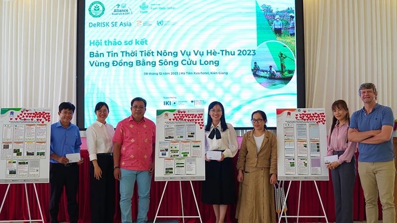 300.000 nông dân hưởng lợi từ bản tin thời tiết nông vụ