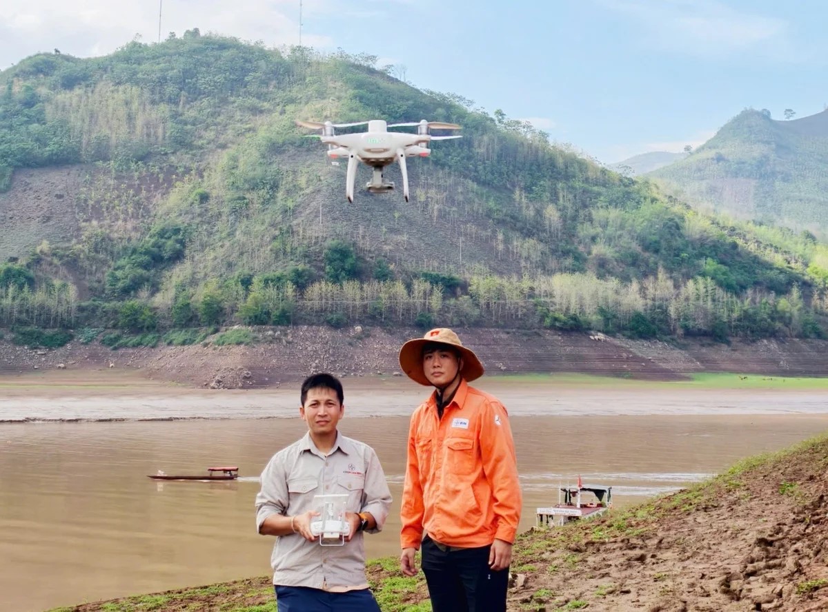 Đảm bảo an toàn khi thủy điện Hòa Bình thay đổi mực nước