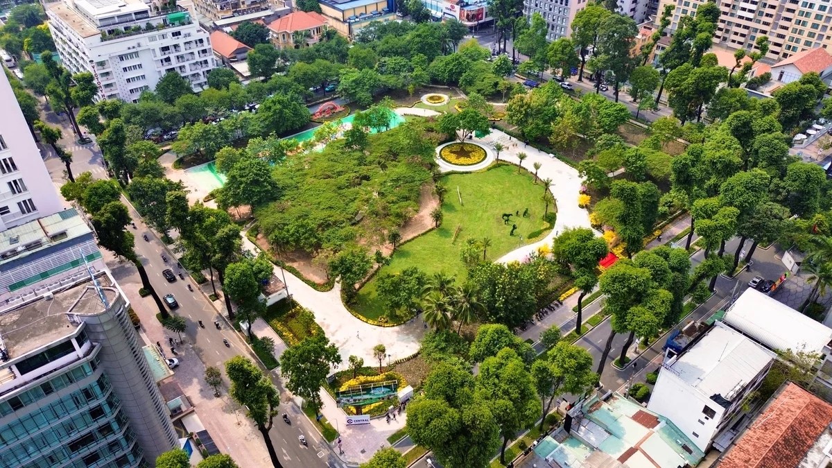 Phát Đạt bàn giao ‘rừng sinh thái trong lòng đô thị’ để người dân tham quan