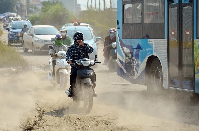 Giải bài toán ô nhiễm không khí đô thị từ kiểm soát phát thải giao thông