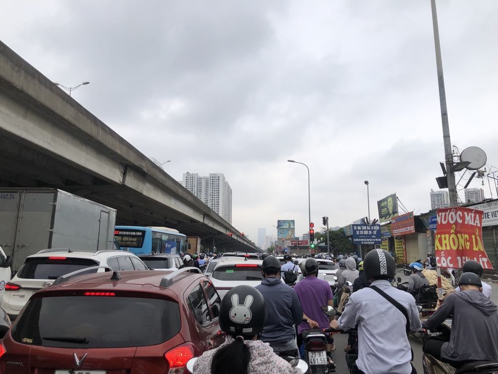 Hà Nội siết tiêu chuẩn khí thải ô tô cao hơn các địa phương khác