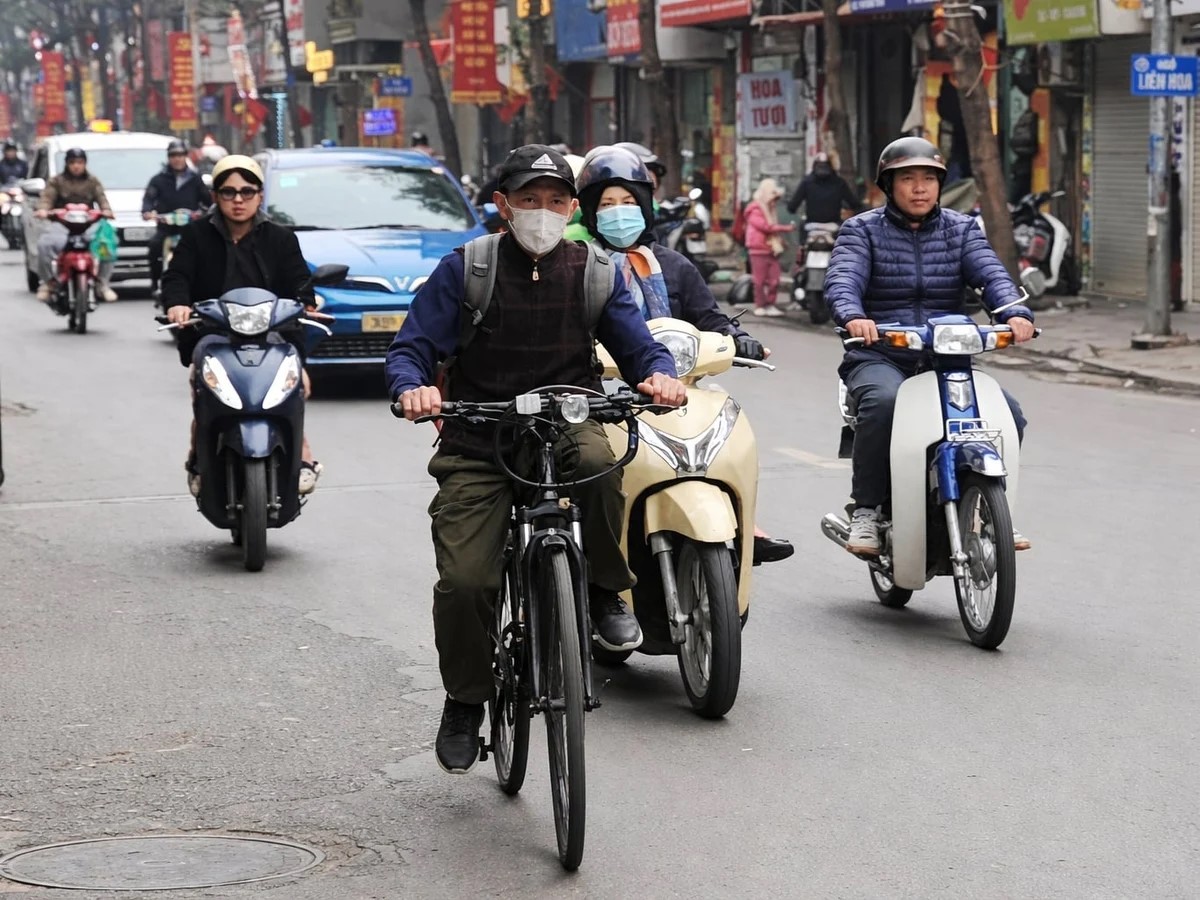 Chất lượng không khí Hà Nội tiếp tục suy giảm