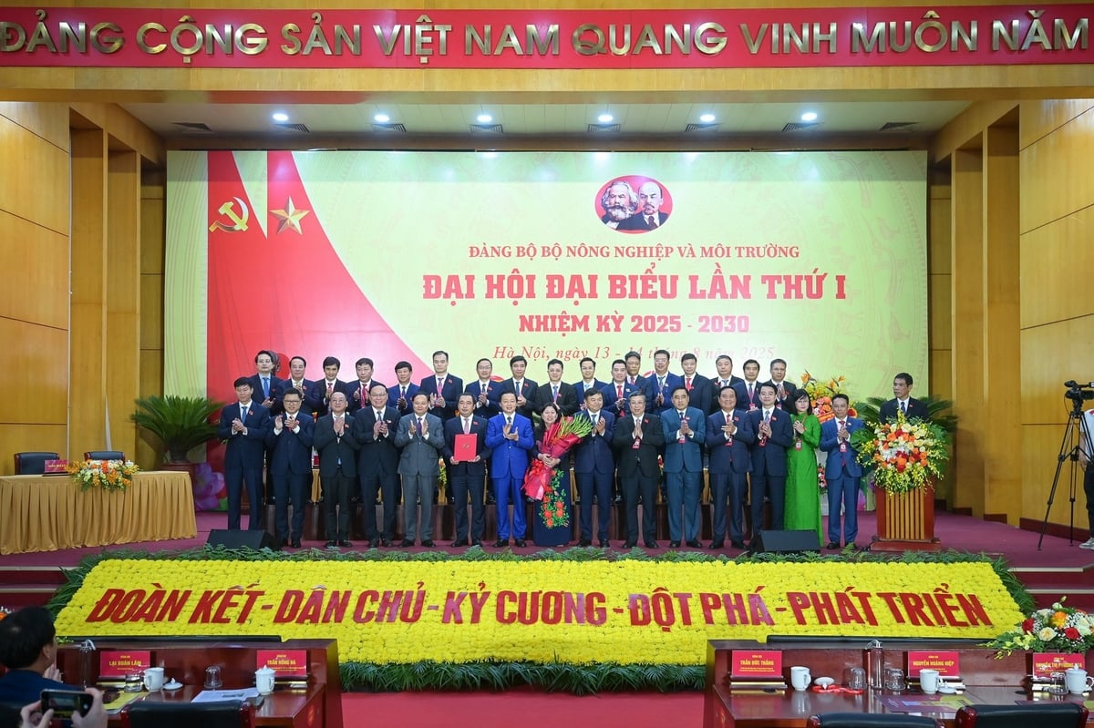 Phó Thủ tướng Trần Hồng Hà: Nông nghiệp và Môi trường - Từ 'trụ đỡ' đến động lực phát triển bền vững