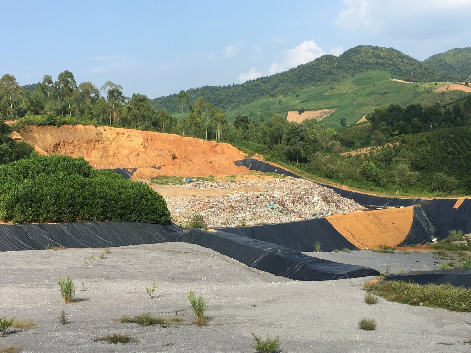 Sơn La bảo vệ môi trường tại các khu vực thu gom, xử lý rác sinh hoạt