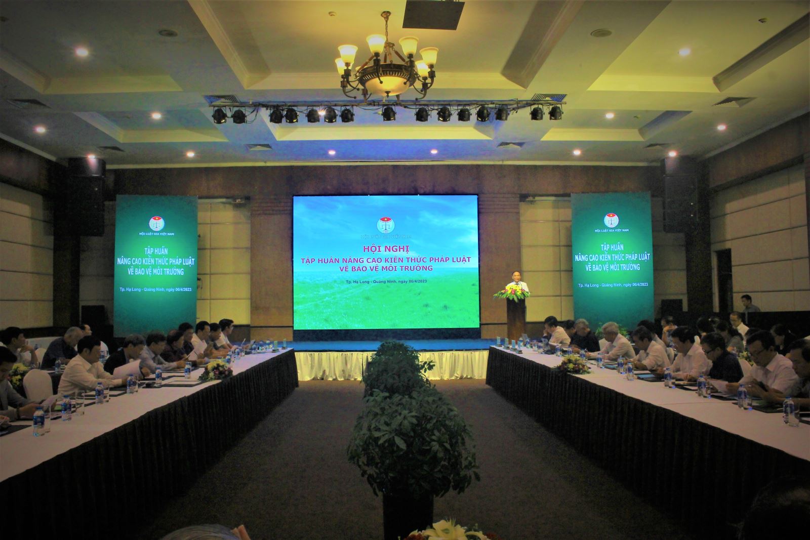 Nâng cao kiến thức pháp luật về môi trường