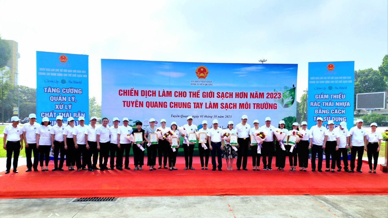 Tuyên Quang hưởng ứng Chiến dịch làm cho thế giới sạch hơn 2023