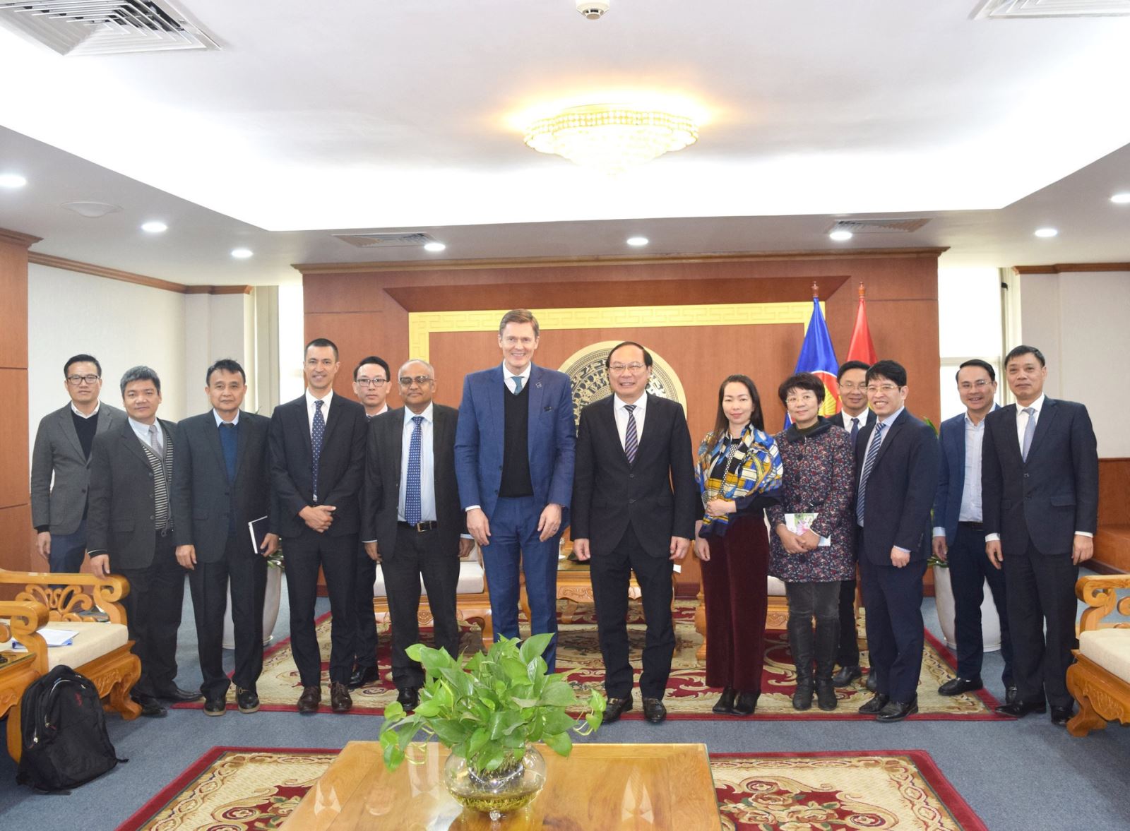 Bộ Tài nguyên và Môi trường tiếp và làm việc với Tổng Vụ Trưởng Vụ Đông Nam Á Ngân hàng Phát triển châu Á (ADB)