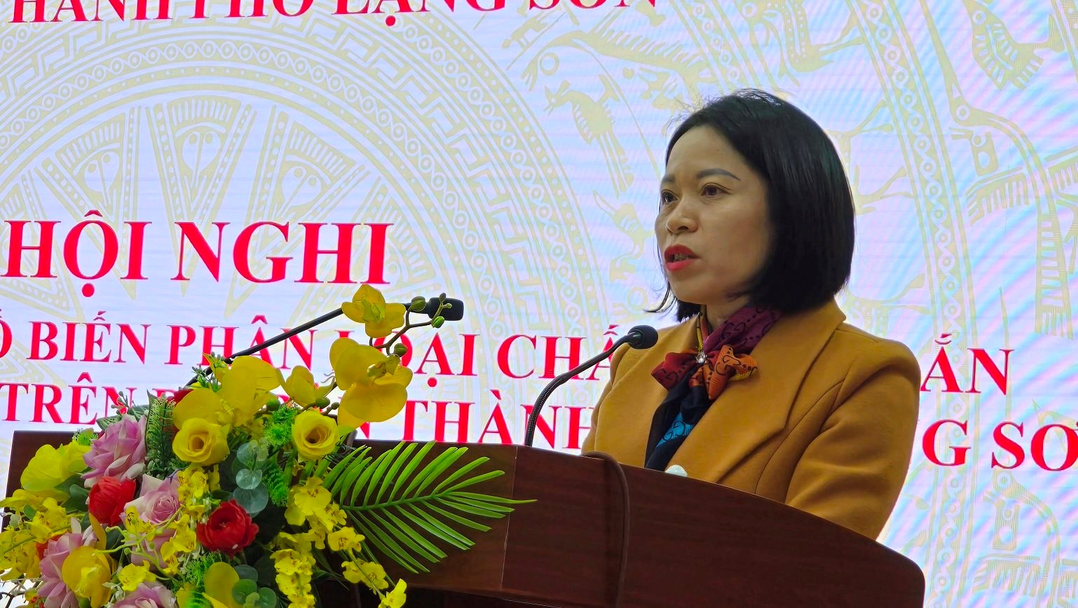 Hội nghị tuyên truyền, phổ biến phân loại chất thải rắn sinh hoạt tại nguồn.