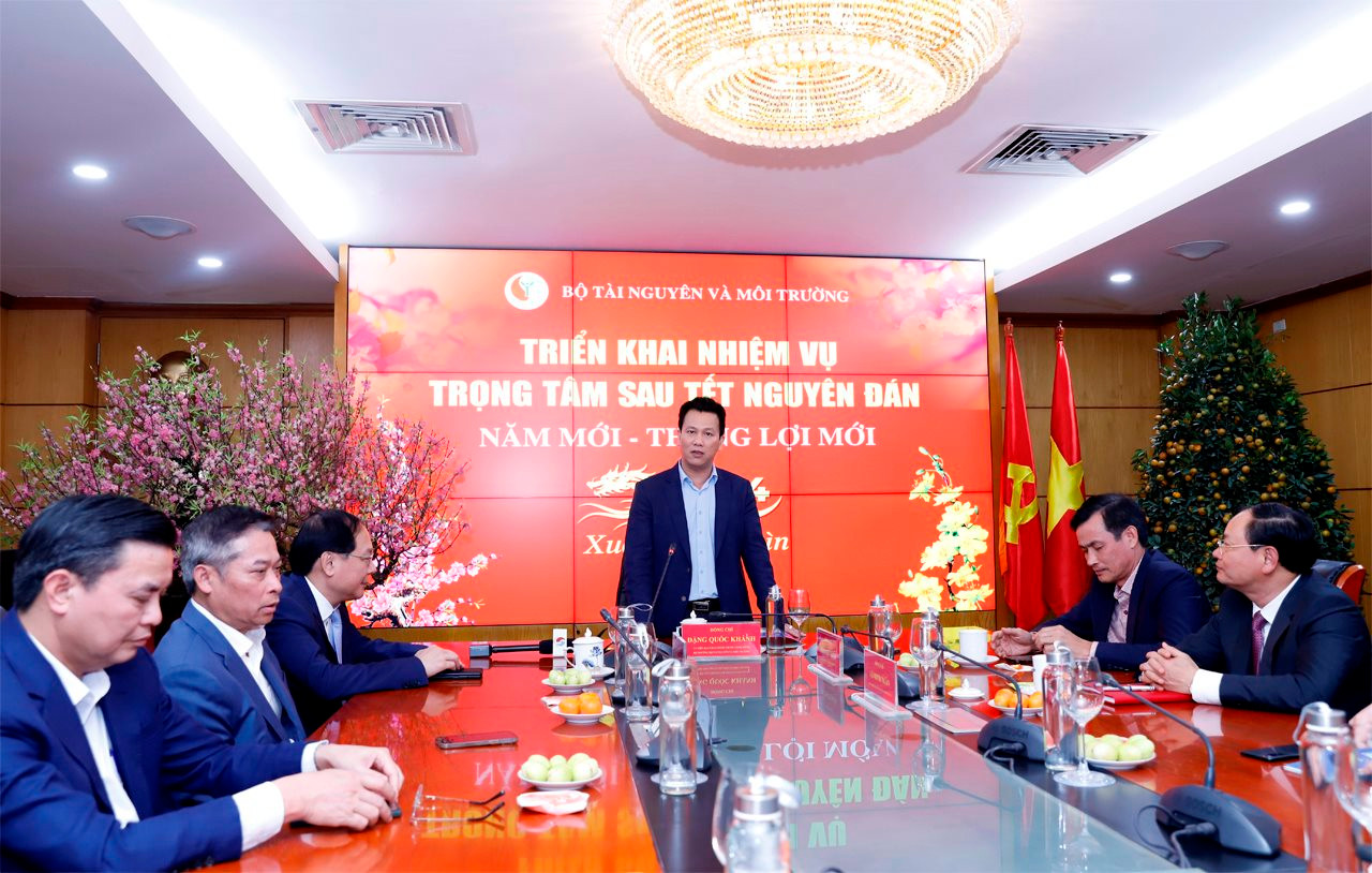 Bộ trưởng Đặng Quốc Khánh giao nhiệm vụ cho các đơn vị trực thuộc Bộ Tài nguyên và Môi trường sau kỳ nghỉ Tết Nguyên đán Giáp Thìn