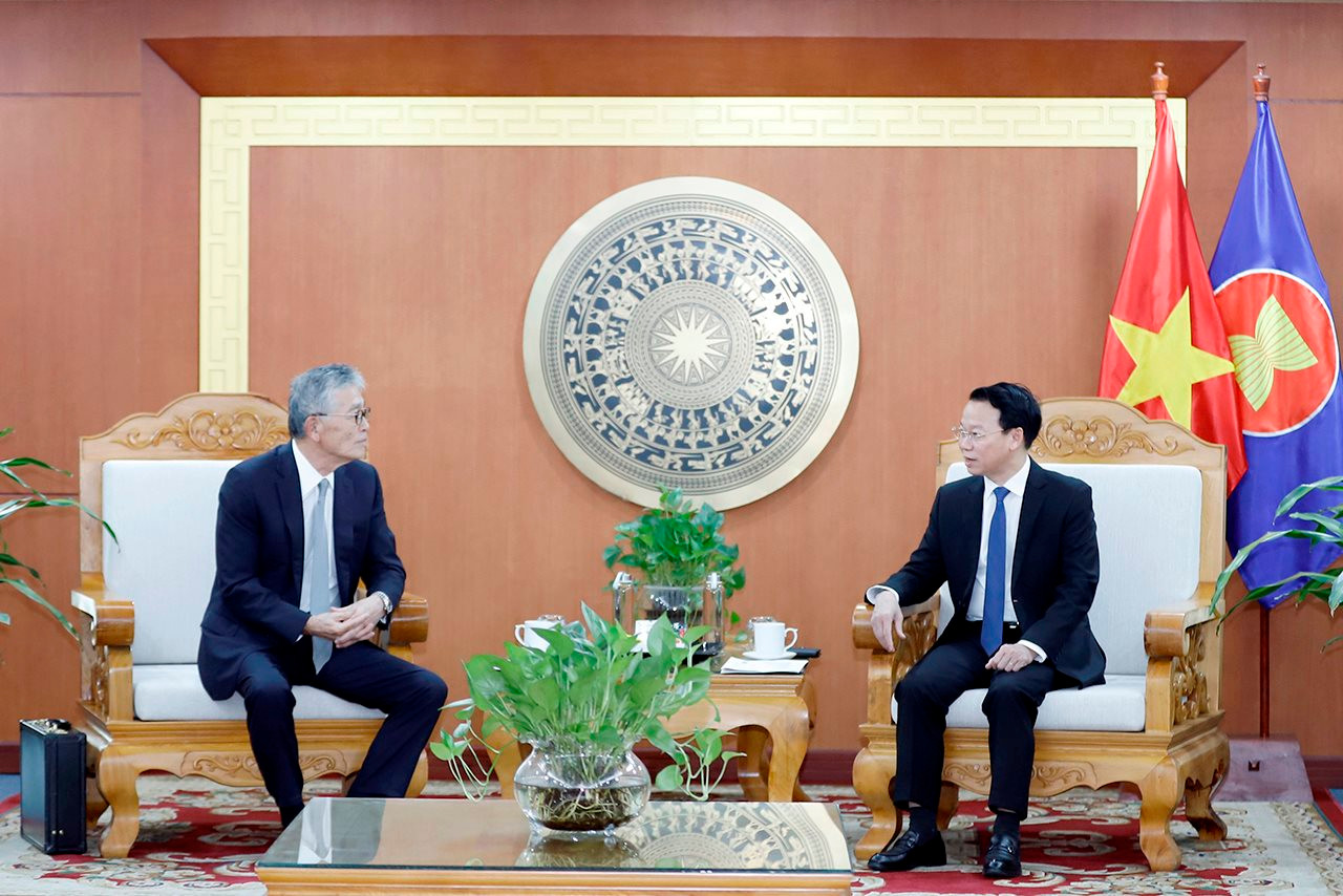 Bộ Tài nguyên và Môi trường tiếp và làm việc với Chủ tịch kiêm Tổng Giám đốc Công ty cổ phần Erex Nhật Bản